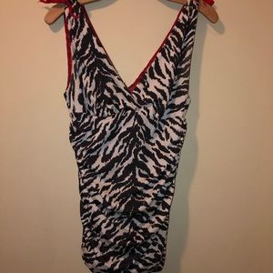 Switchblade stiletto top medium